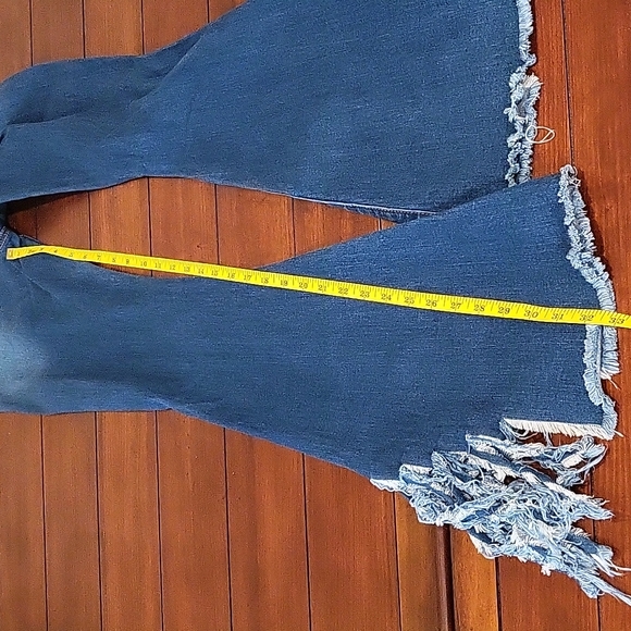 Super Flare Bell Bottom Stretch Jeans - Picture 5 of 9